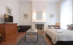 Luxury Art Deco Suite Close To Museum Of Fine Arts